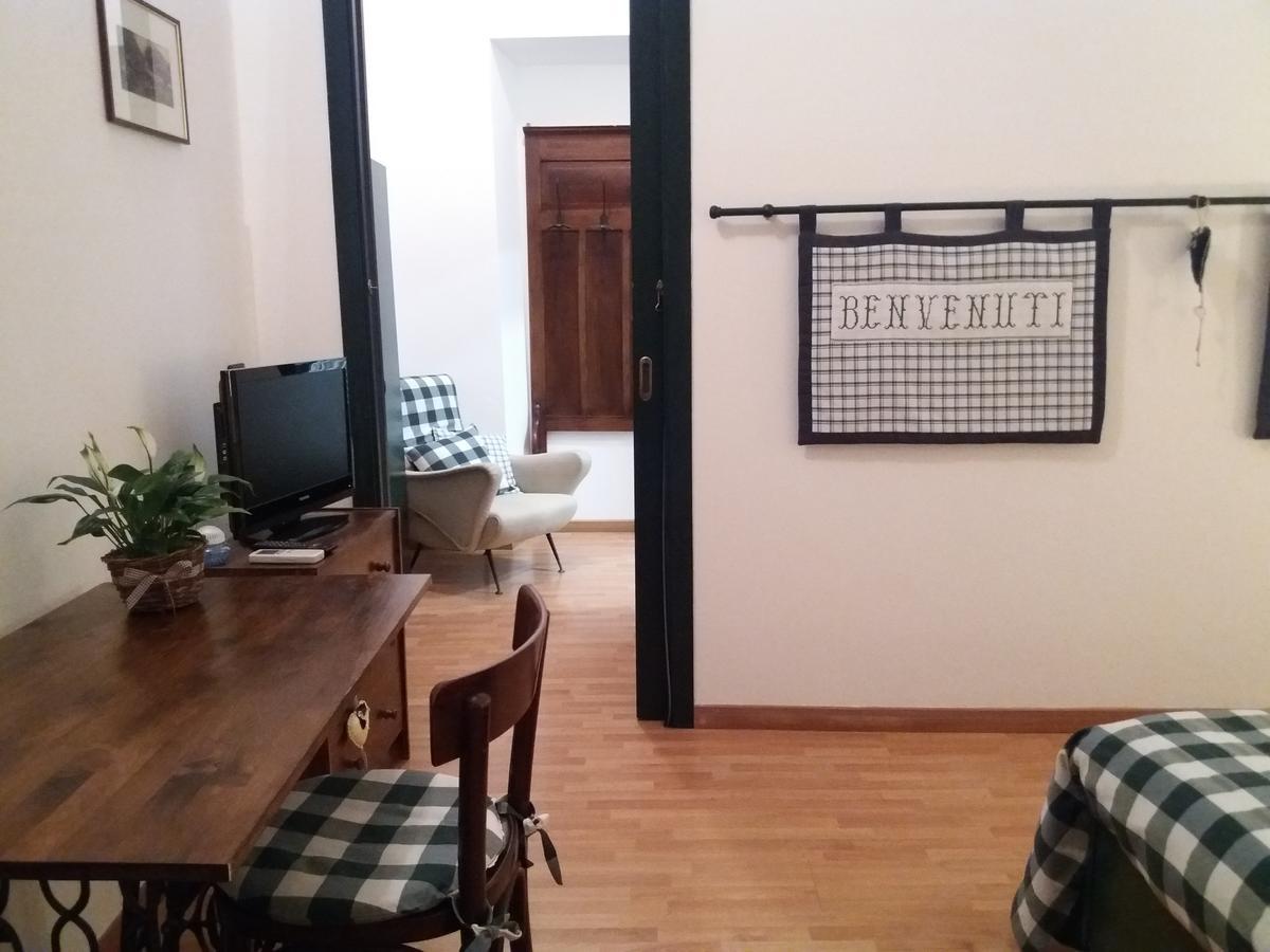 B&B Il Cortile Malpensa Casorate Sempione Exterior photo